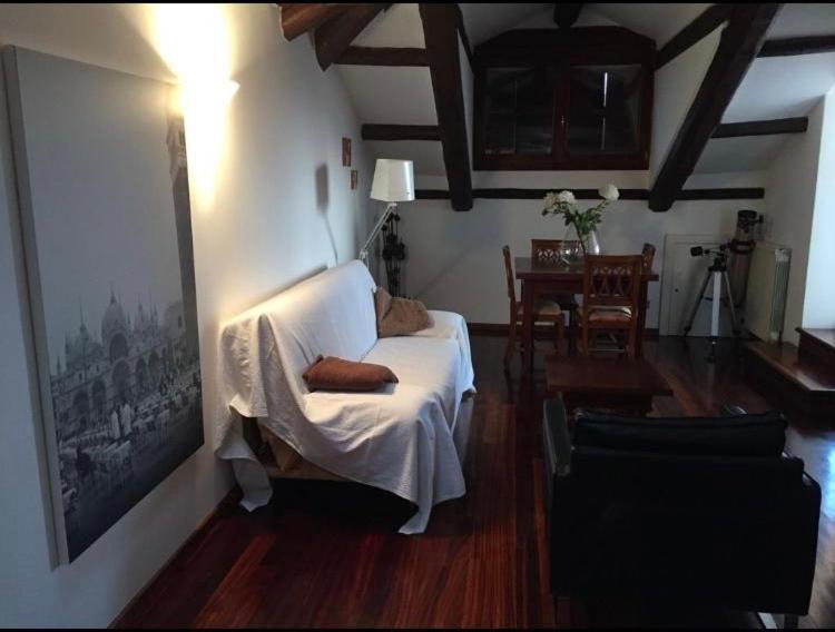 Stylish Penthouse Apartment In Venice Lido, 10 Minutes From Saint Marks Square Lido di Venezia Bagian luar foto