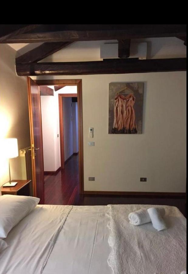 Stylish Penthouse Apartment In Venice Lido, 10 Minutes From Saint Marks Square Lido di Venezia Bagian luar foto